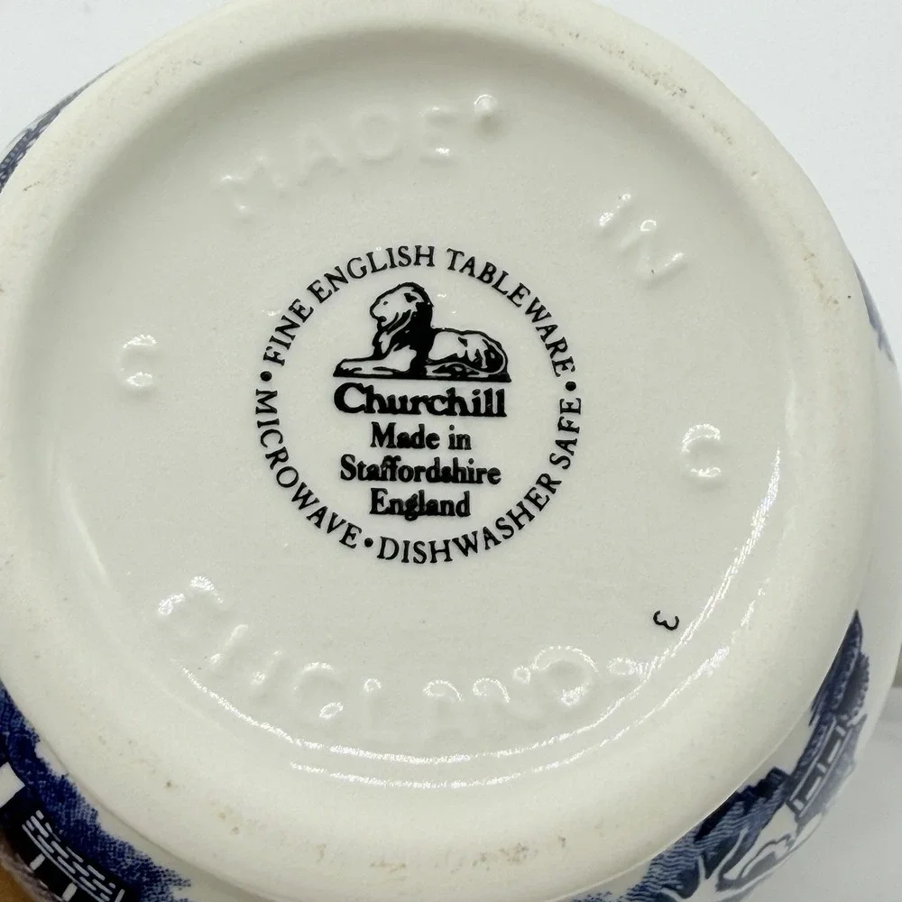 Churchill‎ England Blue Willow Creamer Pitcher Georgian Shape 4